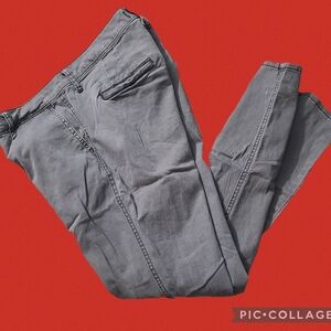 Abercrombie & Fitch Women Gray Cargo Pants 27W